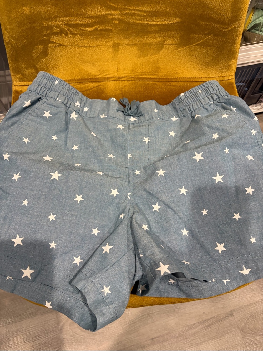 Magellan Outdoors Light Blue Star-Print Athletic Shorts